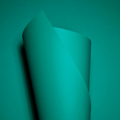 CURIOUS SKIN EMERALD